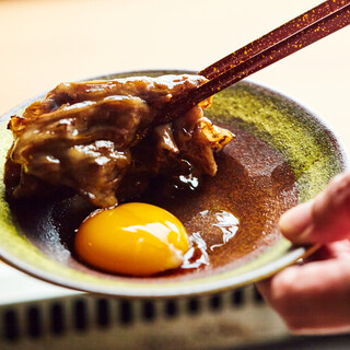 風情を感じる古民家風の店内。寛ぎの和空間をご提供