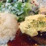 Marusankakushikaku - もち豚ハンバーグプレート