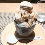 神戸元町 野菜庵 スガハラ - お醤油黒糖ミルクのかき氷