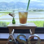 ASO RAINBOW TERRACE - ◆黒糖ジンジャー（500円）・・夫チョイス、ジンジャーが効いていて美味しいと。 折角なら、もう少し映える色のドリンクを選んでくれたらいいのに（心の声：笑）