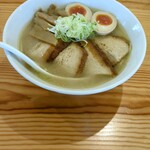 Jikaseimen Yonaya - ちゃーしゅーめん  ( 塩 )  煮玉子トッピング