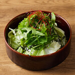 Chinese cabbage and mizuna choregi salad
