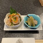 あや菜 - 右身欠ニシンと蕗、左鮎の南蛮漬