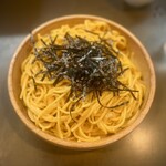 Maiyoru - ウニとイカのバターソース（大盛り）