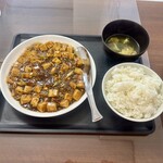 屋台屋 民食天成 - 麻婆豆腐定食