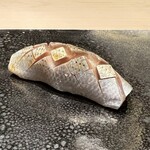 くろ﨑 - コハダ【握り】