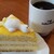 Cafe Dalcomhada - その他写真:ねそべりアヒルのレモンケーキ、アメリカーノ