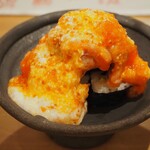 鮨酒場てっぺい - 飲める！？とろたく巻