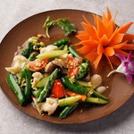 パット・パック・ルアムミット/Thai stir fried mixed vegetable