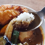 アプランティ - スープカレー黒ごま1500円