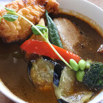 スープカレー黒ごま1500円