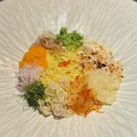 SAAWAAN BISTRO - SAAWAAN タイ ライスサラダ