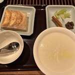 野方餃子 - お粥と餃子の定食