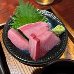 田町 炭火串焼 正直や - ブリ刺身定食