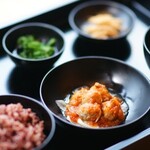 豊受自然農 健康食生活 - 
豊受健康御膳【一の膳】自然鶏のミートボール　豊受チリソース