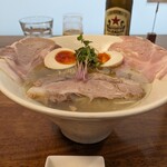 貝と地鶏だしのらぁ麺 ちょろ - 