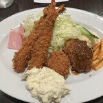 グリル一平 三宮店 - 