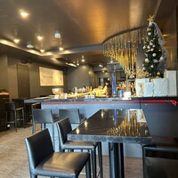 R1 TOKYO Bar&Restaurant - 