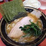 横浜家系ラーメン 大輝家 - ラーメン（並）