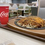 Okonomi Ichibanchi - 本場広島の味、肉玉そば（1,023円）_2024年5月