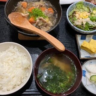 口コミ一覧 : ちょい飲み はちまる - 庚申塚/居酒屋 [食べログ]