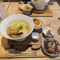 麺屋割ぽう ツクリ茸 - 