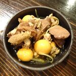 鳥好 - もつ煮319円