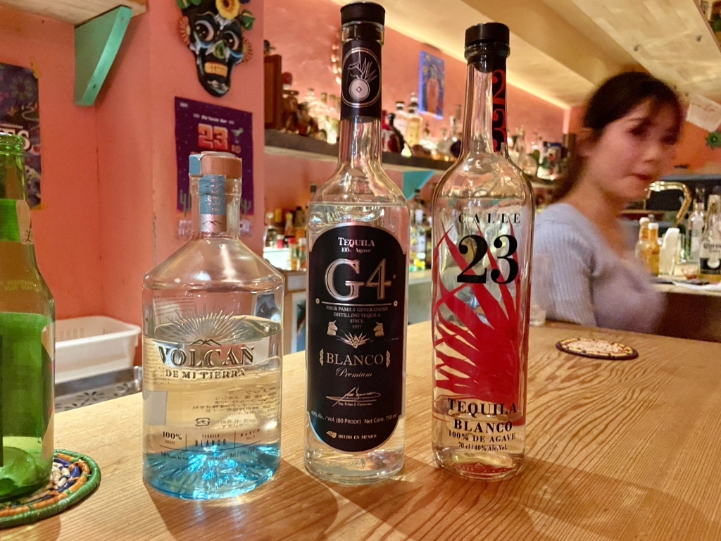 写真 2ページ目 : オラ タコス バー (Ola Tacos-bar) - 長堀橋 写真 2ページ目 : オラ タコス バー (Ola Tacos-bar) - 長堀橋