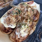ジャンボたこ焼き - たこ焼き（6個）¥600