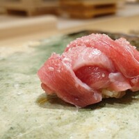 鮨 四心 - 大トロ
