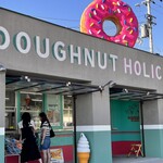 DOUGHNUT HOLIC - 