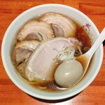 Mensakaba Magari - 肉の日 チャーシュー麺、味玉