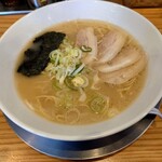 らあめん わや - 料理写真:ラーメン