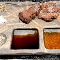 個室 和牛焼肉 吟 難波店 - 