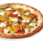 Grilled corn and Prosciutto pizza with black truffle flavour