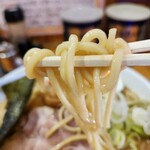 綾瀬 大勝軒 - 自家製太麺