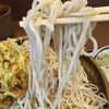 信州屋 - 色白細身な石臼挽き蕎麦