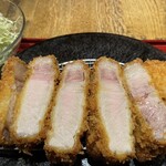 炭火焼とんかつ 大蔵 - 