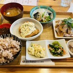 iro-hana かふぇ食堂 - 