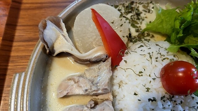 スパイスキッチン 倍音（Spice Kitchen 倍音） - 神楽岡（カレー）の写真