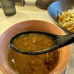 Shrimp Noodle Ebipota - 濃度はそれほど濃くなく、カエシも甘めでマイルド