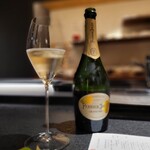 日本焼肉はせ川 別亭 - シャンパン