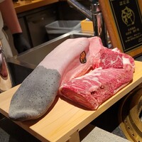 日本焼肉はせ川 別亭 銀座店 - 「神谷商店」の幻の「神のタン・ハラミ」