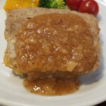 キッチン ブルー グローブ - 正面から、タップリなドライいちじくのソース