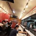 蒙古タンメン中本 - お店の中の様子