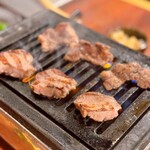 Rojiura Yakiniku Makkusu Za Horumon - 