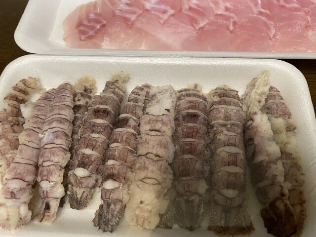 小川鮮魚店 弘前 &ndash; 新鮮な海鮮丼と刺身が味わえる海鮮専門店