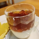 TEAROOM Yoshiki Handa - 紅茶のゼリー