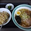 Chuukanomise Houen - 味噌ラーメン、半炒飯セット