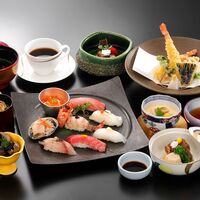 料亭月待ち - 寿司会席（昼）